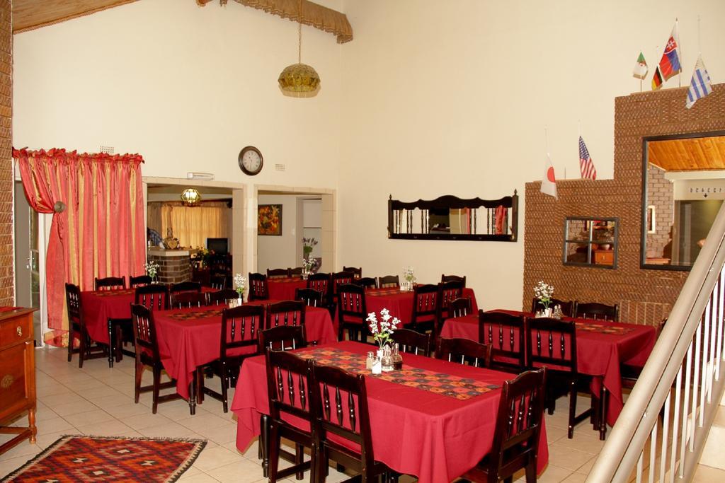 Rustenburg Guesthouse Extérieur photo